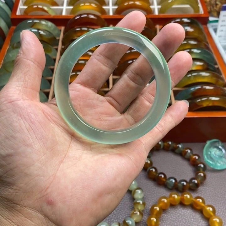 这***办未镶嵌蛇纹石玉手镯手串戒指
