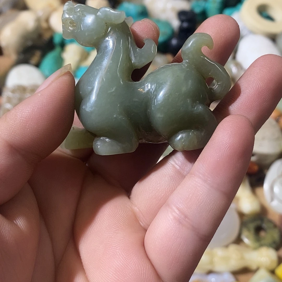 和田玉（糖玉）未镶嵌挂件