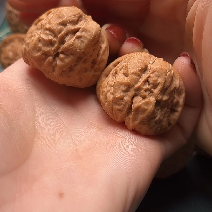 文玩核桃把件38蛤蟆头