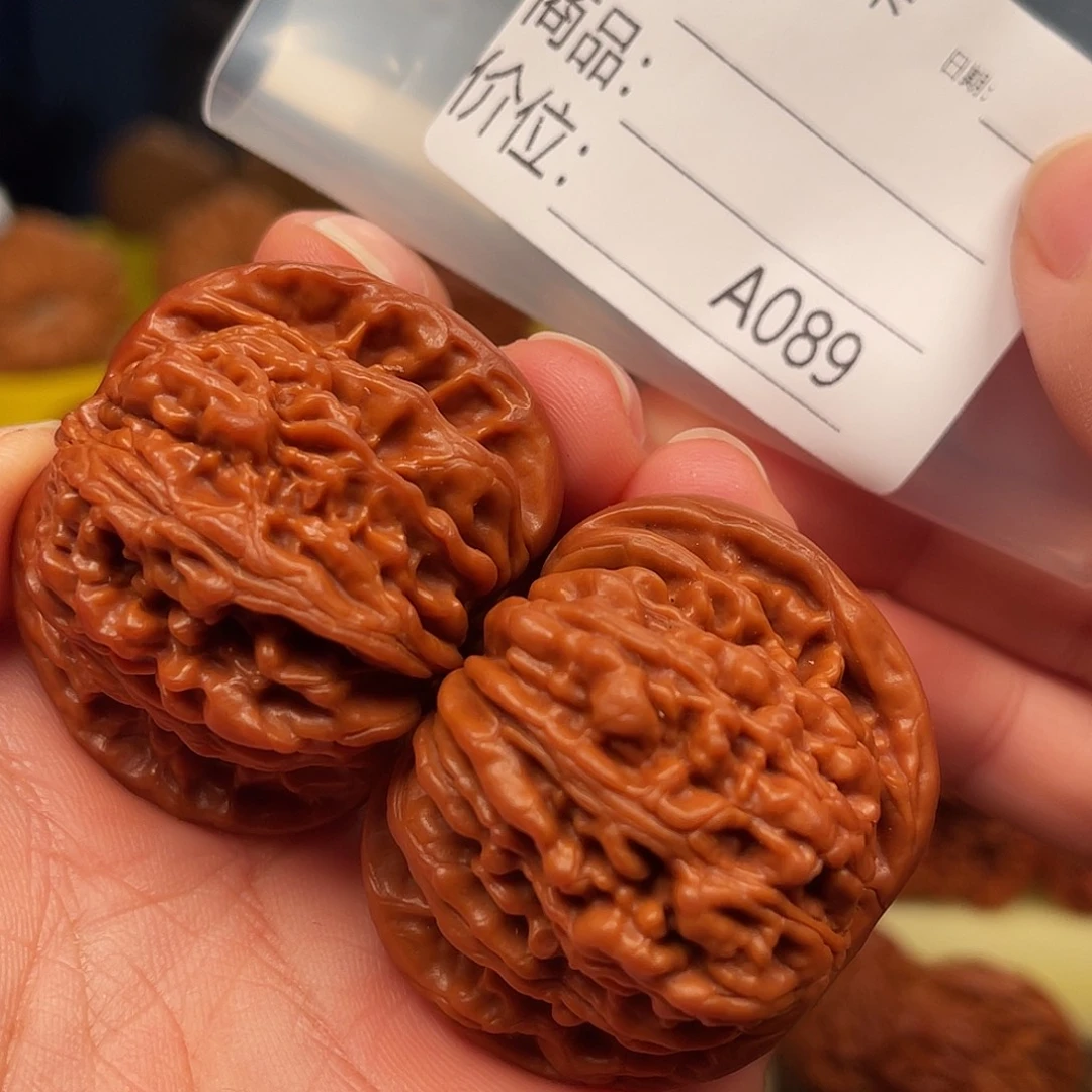 加****桃核吊坠楼子楼子