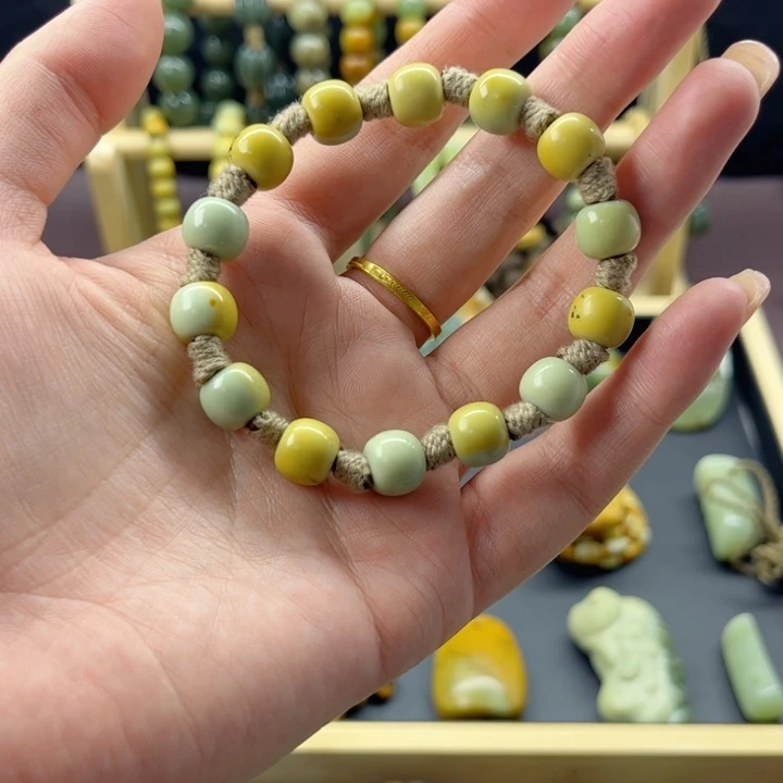 岫岩河磨玉（透闪石质玉）未镶嵌颈饰