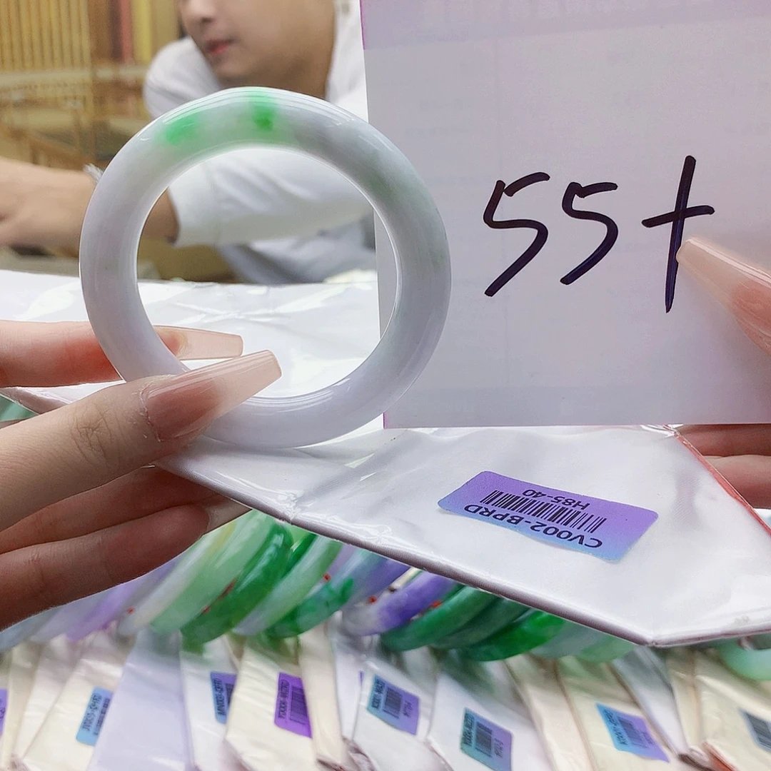 翡翠未镶嵌手镯nn