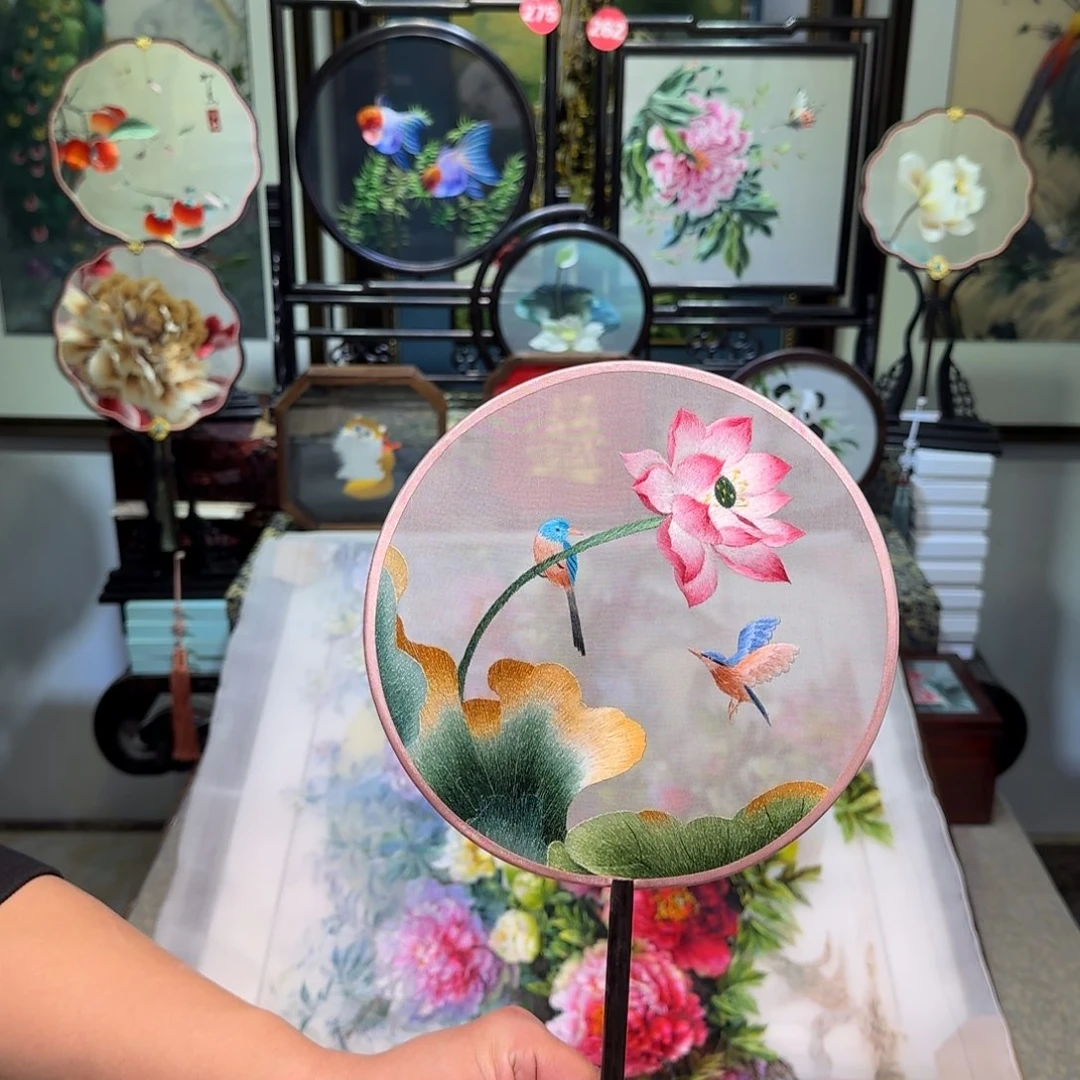 刺绣刺绣工艺精湛