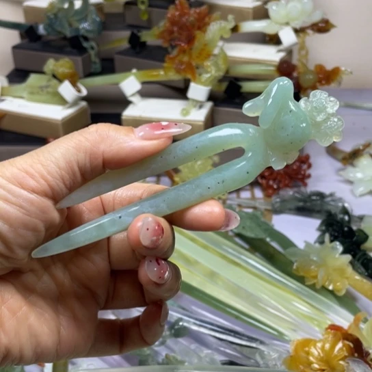 蛇纹石玉未镶嵌发饰