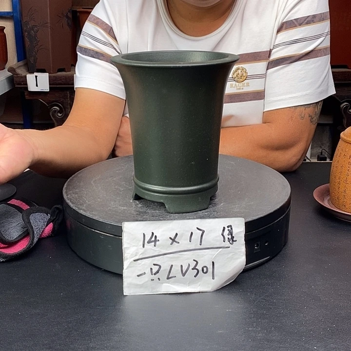 紫砂花盆货号一只LV301