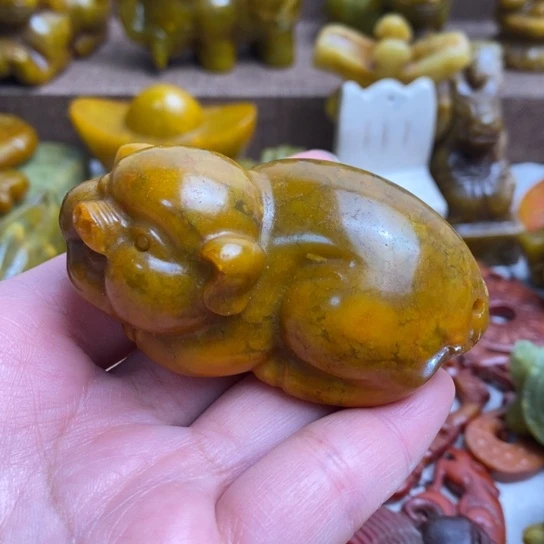 蛇纹石玉未镶嵌颈饰09