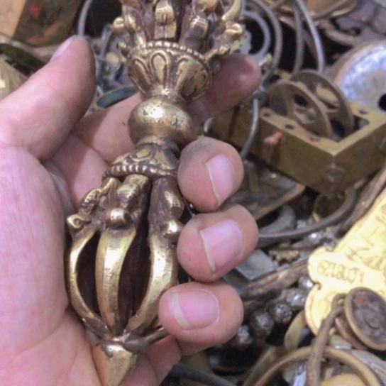 雪***山闪电购铜摆件工艺品