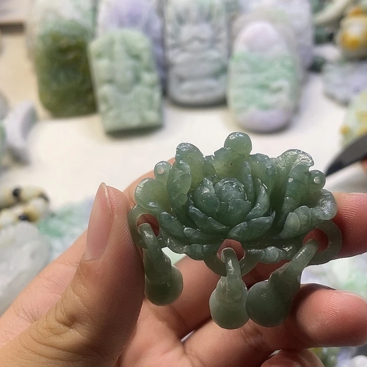 定制翡翠未镶嵌天然翡翠