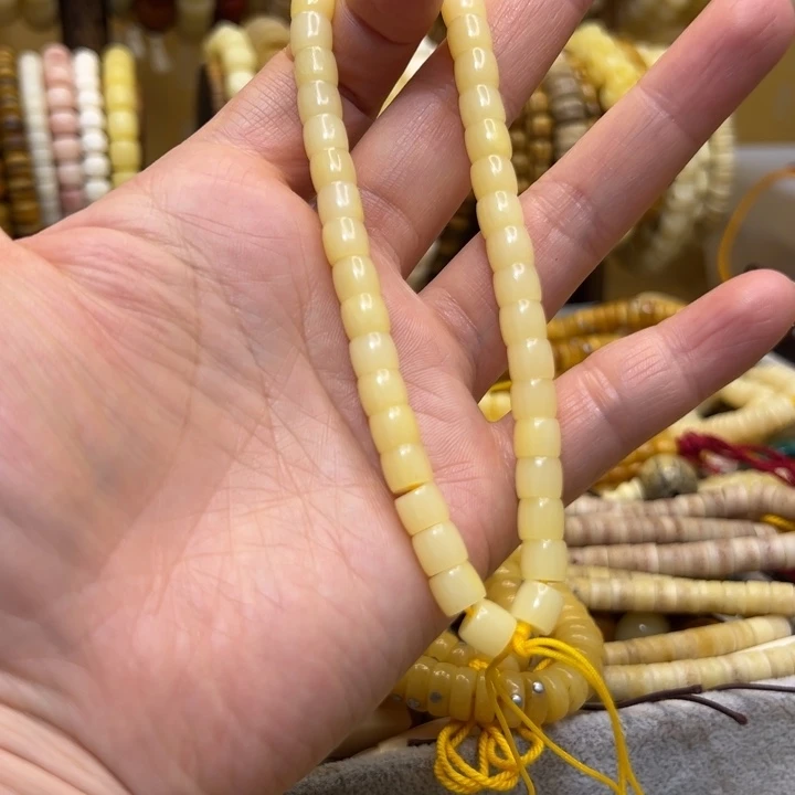 手串/手链驼骨直径7瑕疵