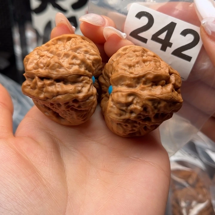 吊坠文玩核桃过**间蛤蟆