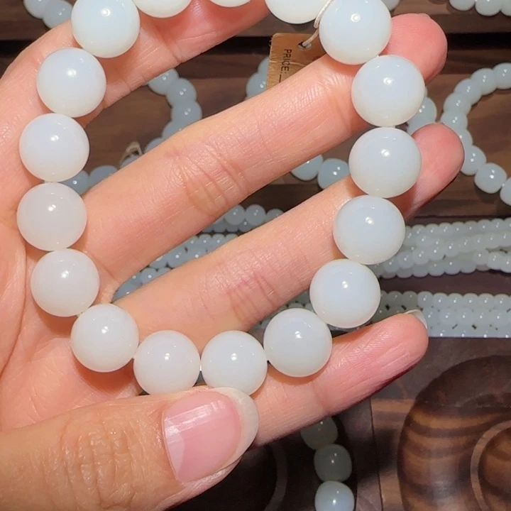 清***影和田玉（糖玉）未镶嵌手链