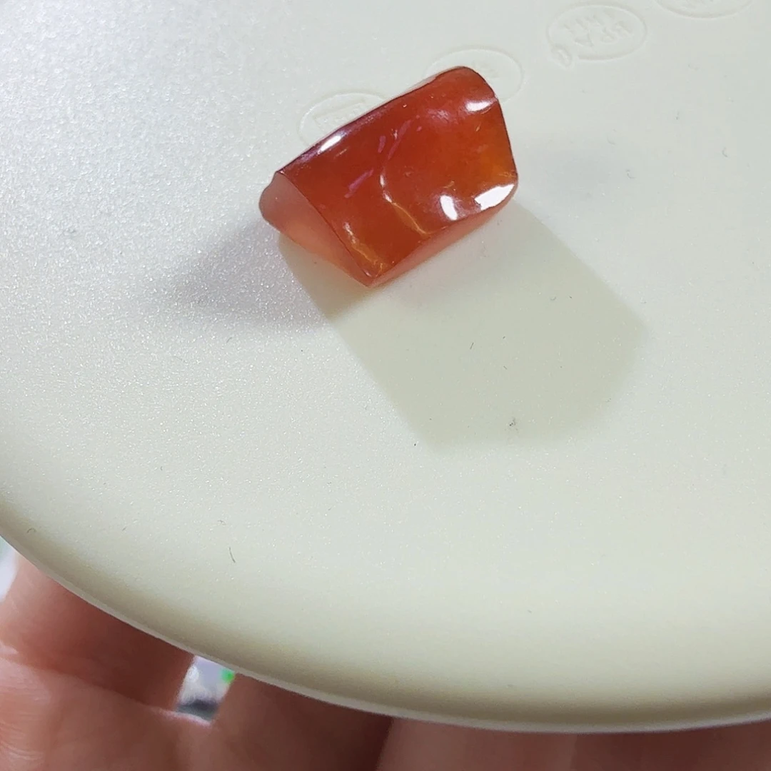 翡翠未镶嵌颈饰裸石