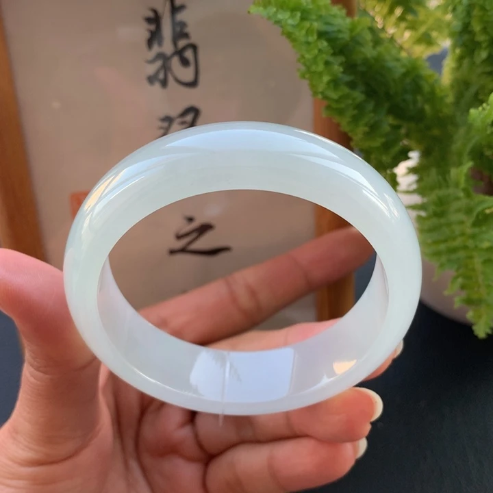 翡翠手镯未镶嵌翡翠手镯58