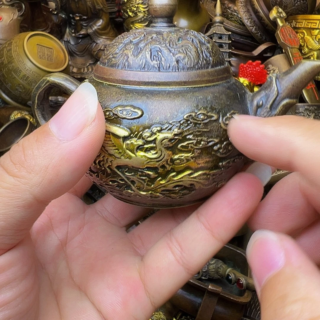 精品铜器，精美文玩