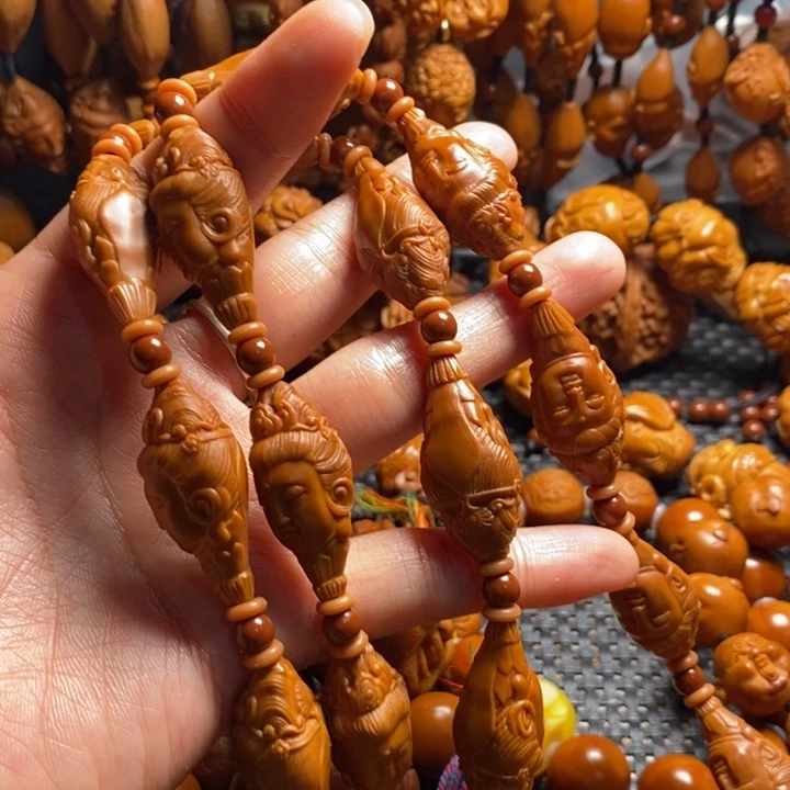 吊坠橄榄核柳叶观音