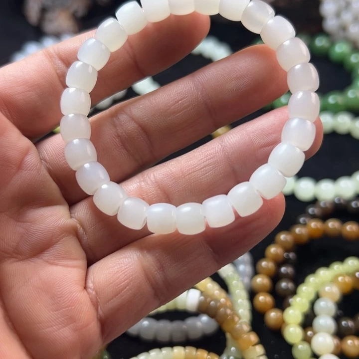 和田玉（糖玉）未镶嵌手链