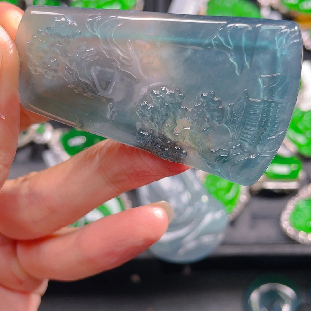 翡翠未镶嵌吊坠(不含链)