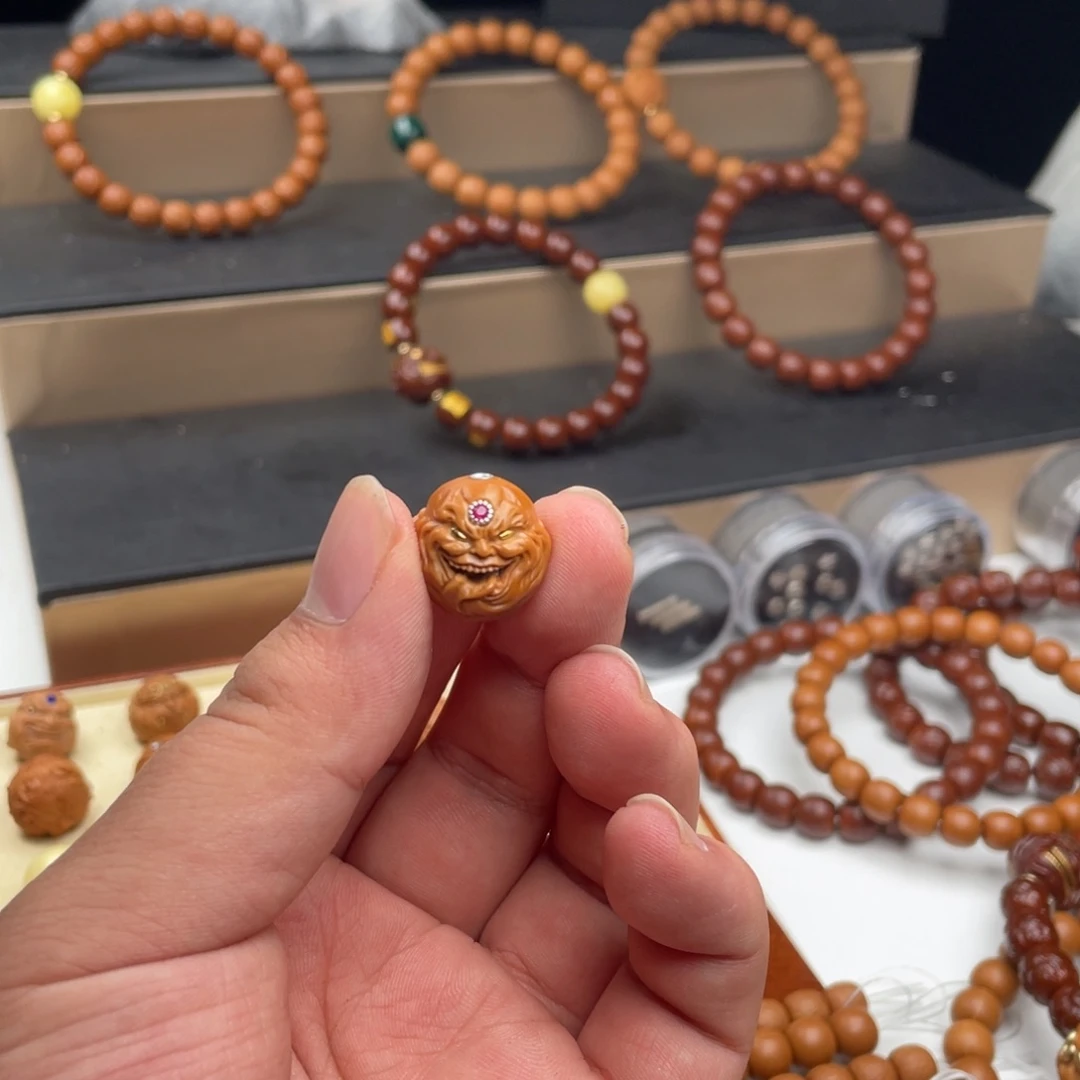 不***车猴头核桃吊坠舔僧➕银管