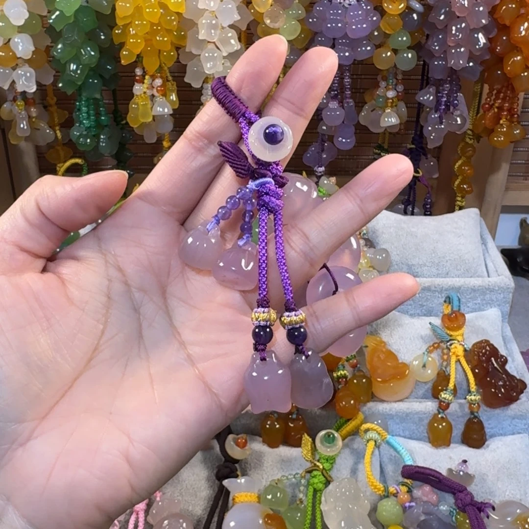 沁***2玛瑙/玉髓未镶嵌钥匙挂件