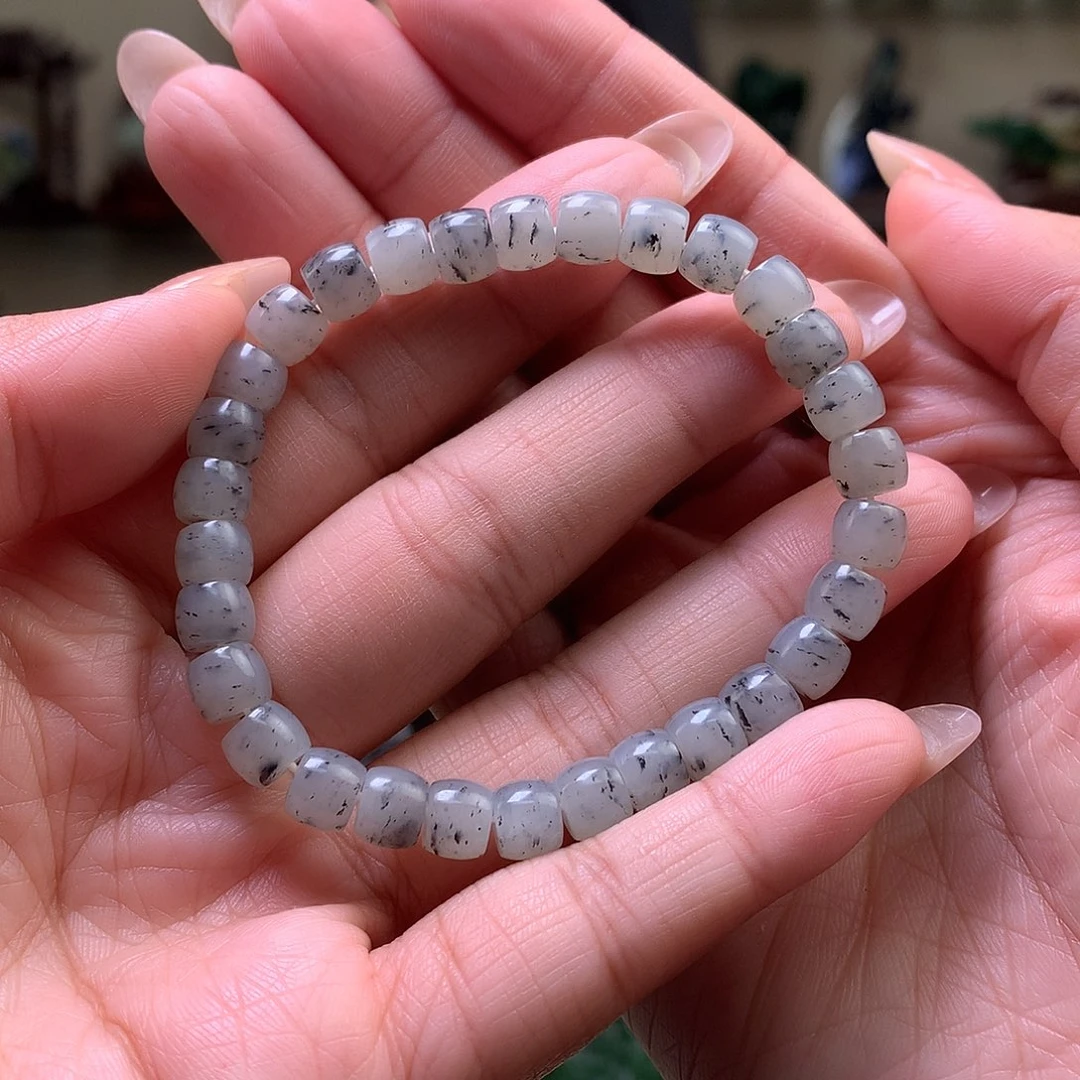 手串未镶嵌和田玉