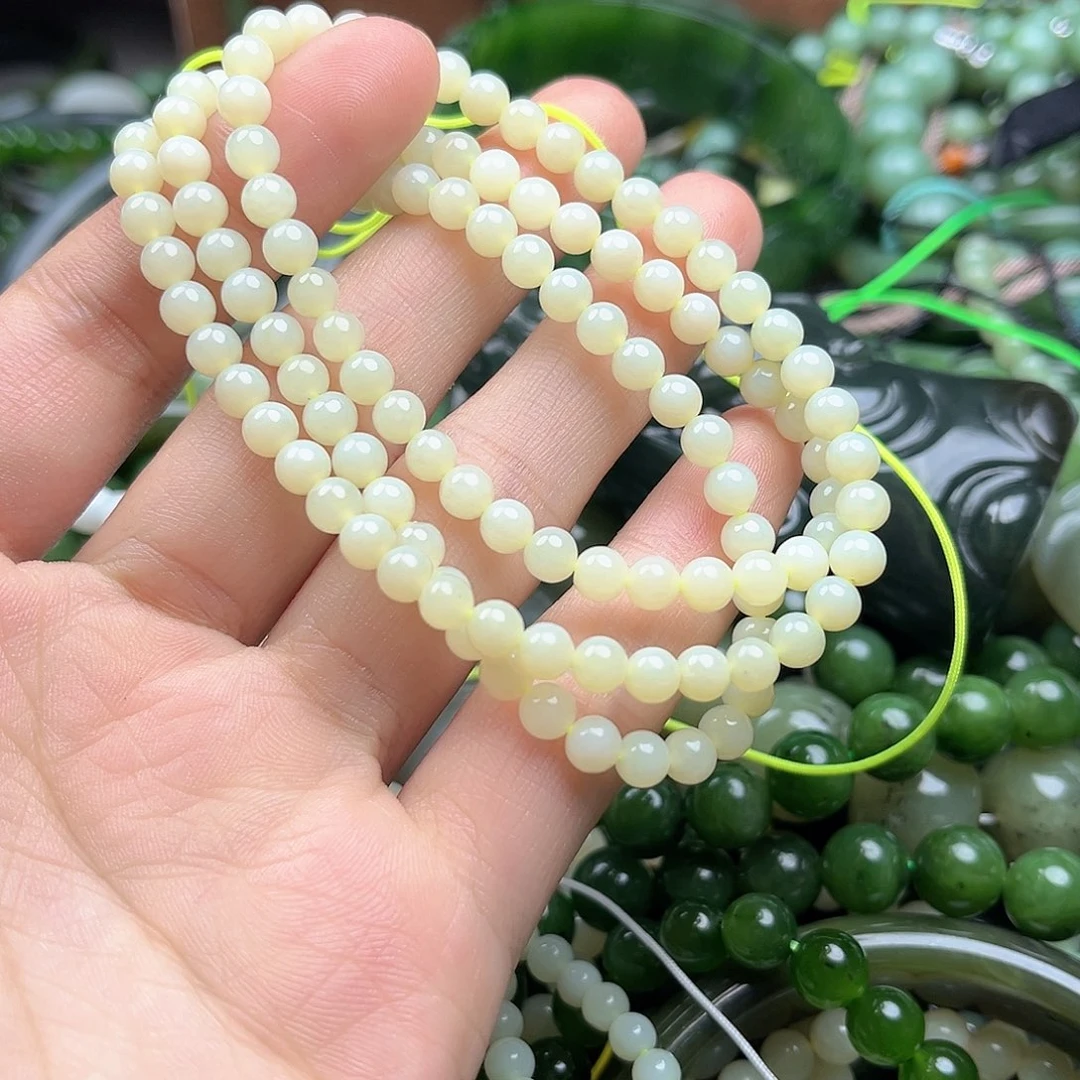 和田玉（黄玉）未镶嵌颈饰