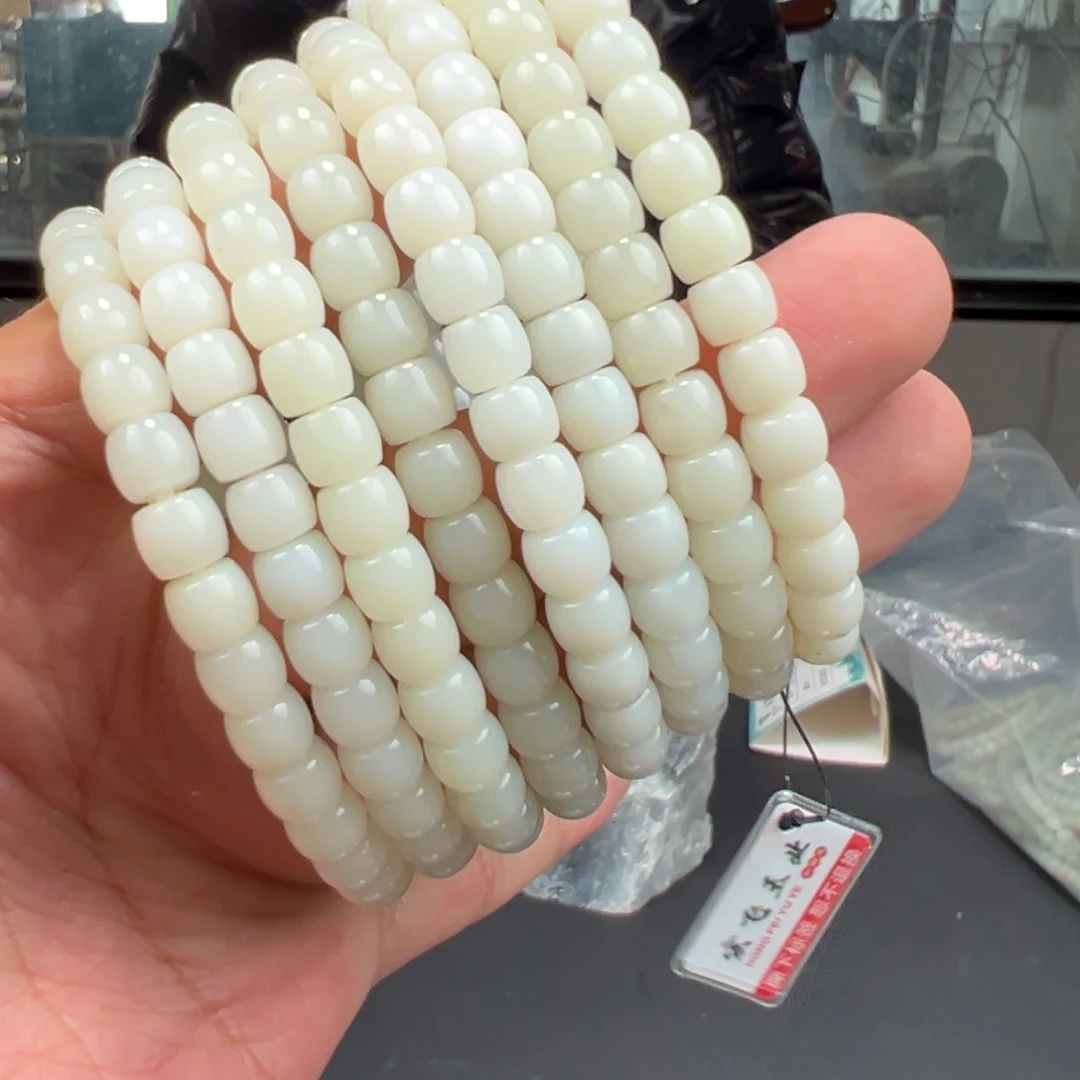 和田玉未镶嵌手链多样性发货