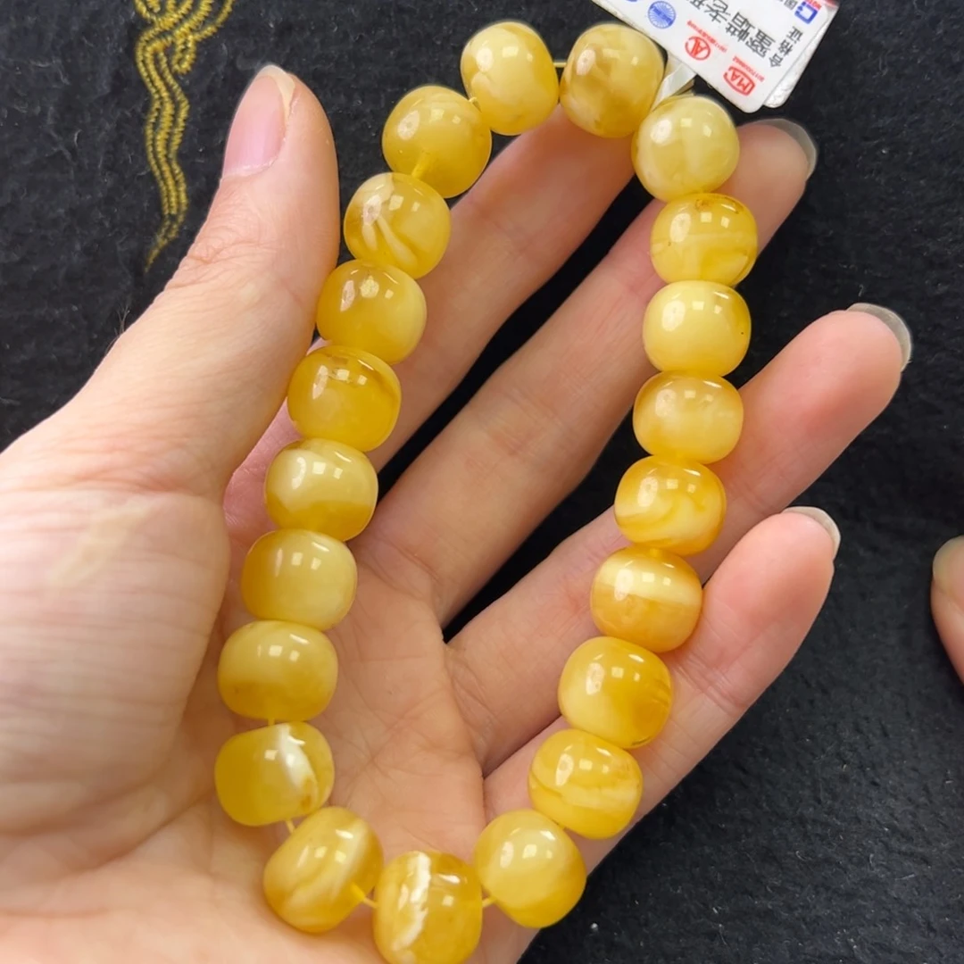 未镶嵌琥珀珠宝奇石