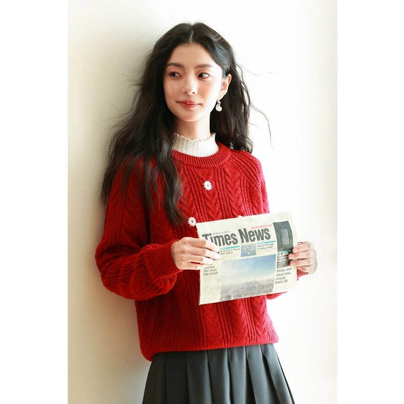 【纤绒纱】诗凡黎圆领韩系手工绣花麻花针织衫洋气套衫7FC131681