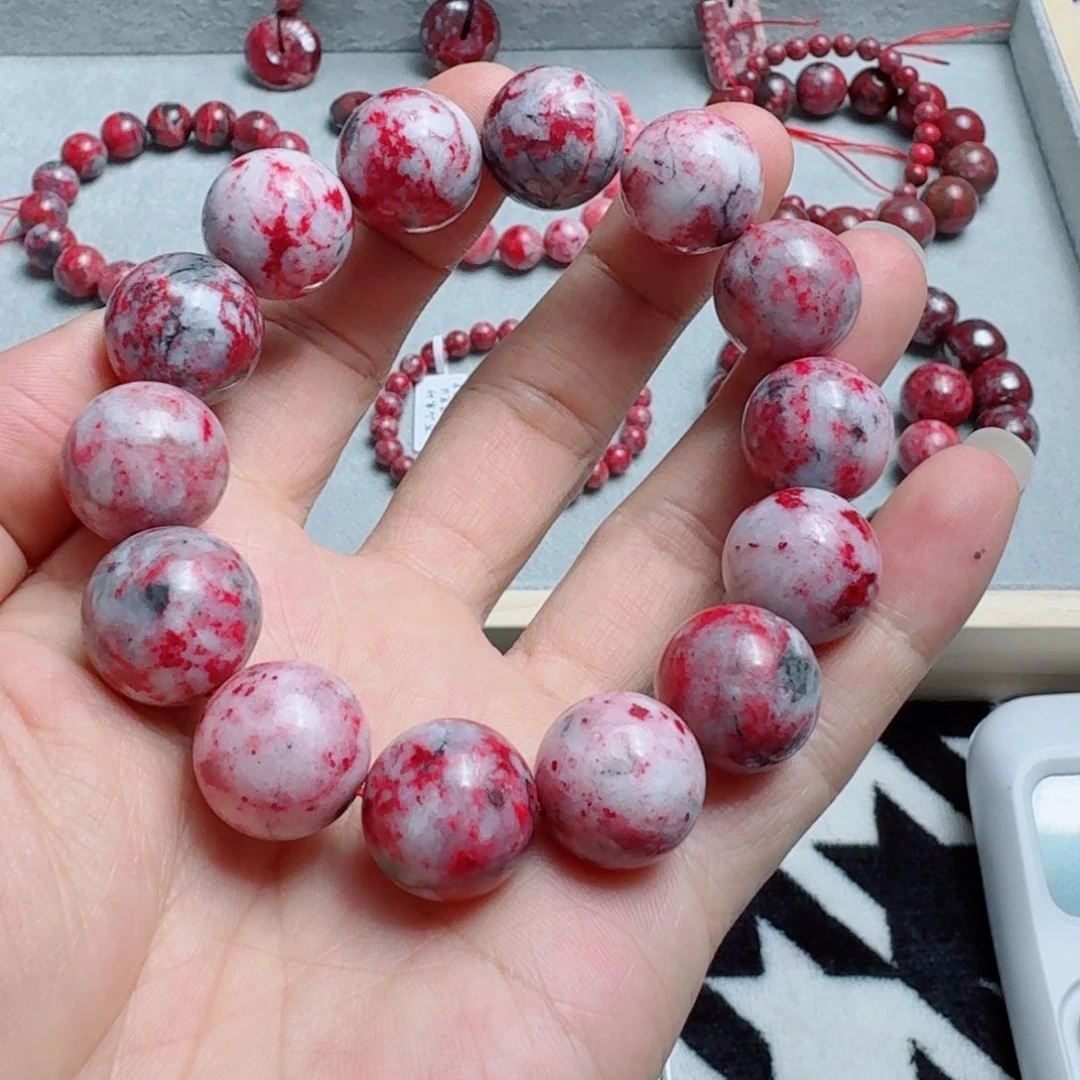 天然辰砂天然原石卡17//102克