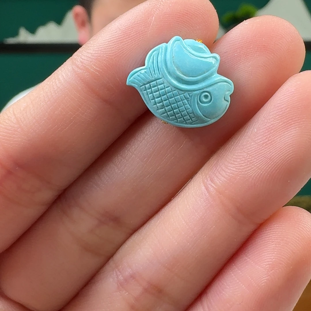 绿松石未镶嵌珠宝奇石