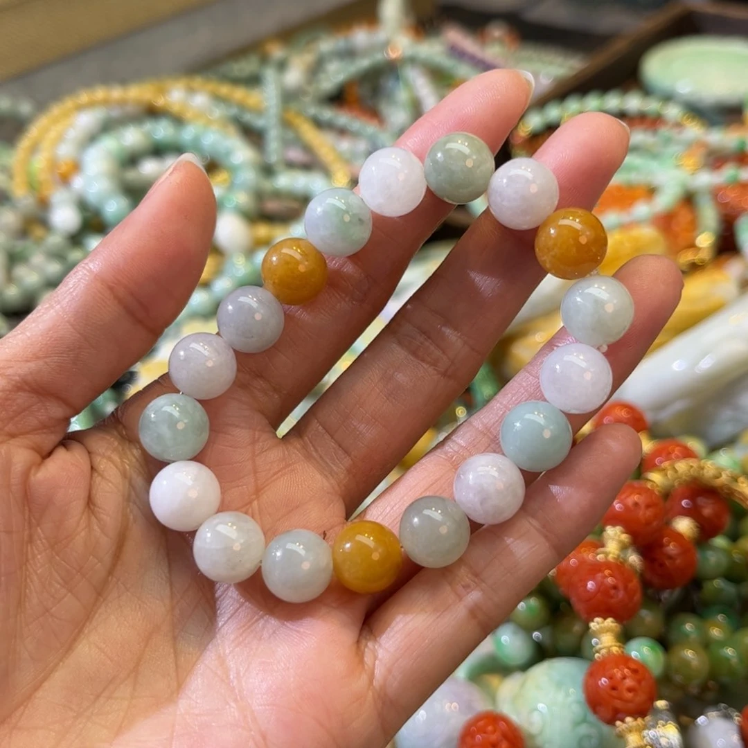 翡翠颈饰未镶嵌待编款