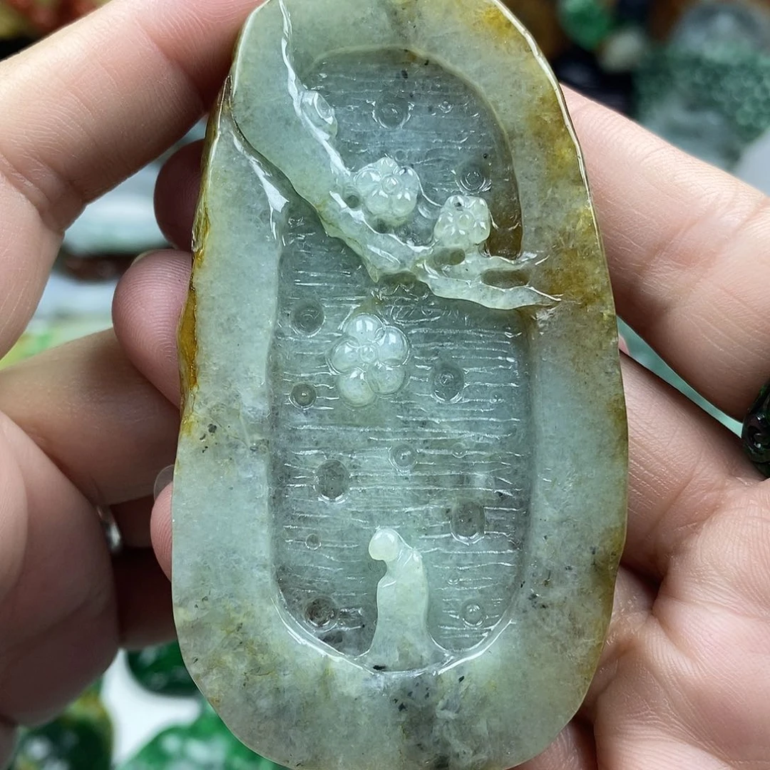 颈饰未镶嵌翡翠牌子
