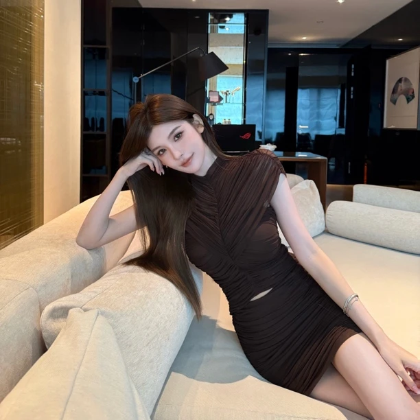 FAY【旧梦佳人】高贵气质褶皱性感小心机露脐修身包臀连衣裙