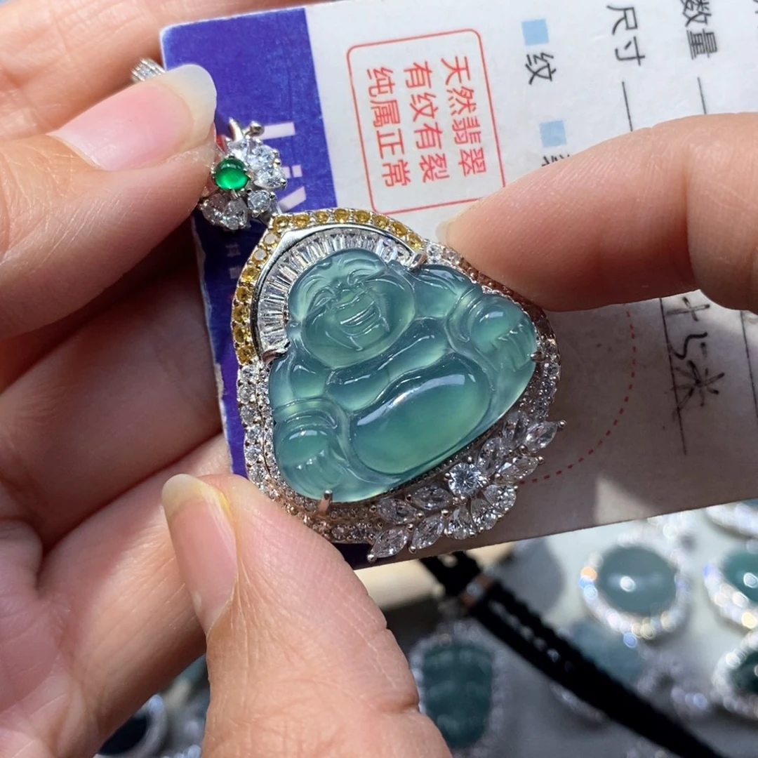 翡翠颈饰银S925镶嵌翡翠