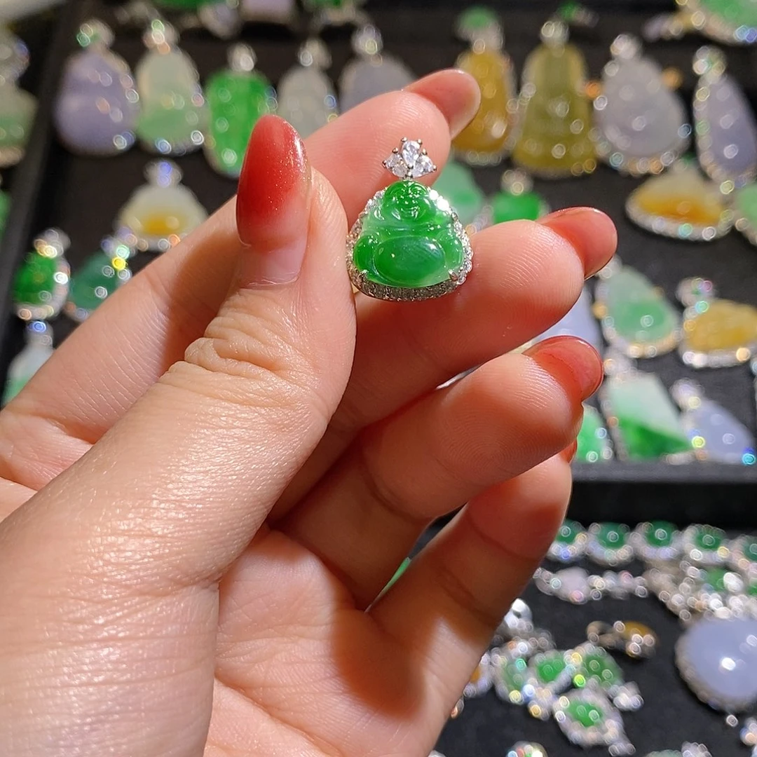 颈饰银S925镶嵌翡翠小****酱天然翡翠