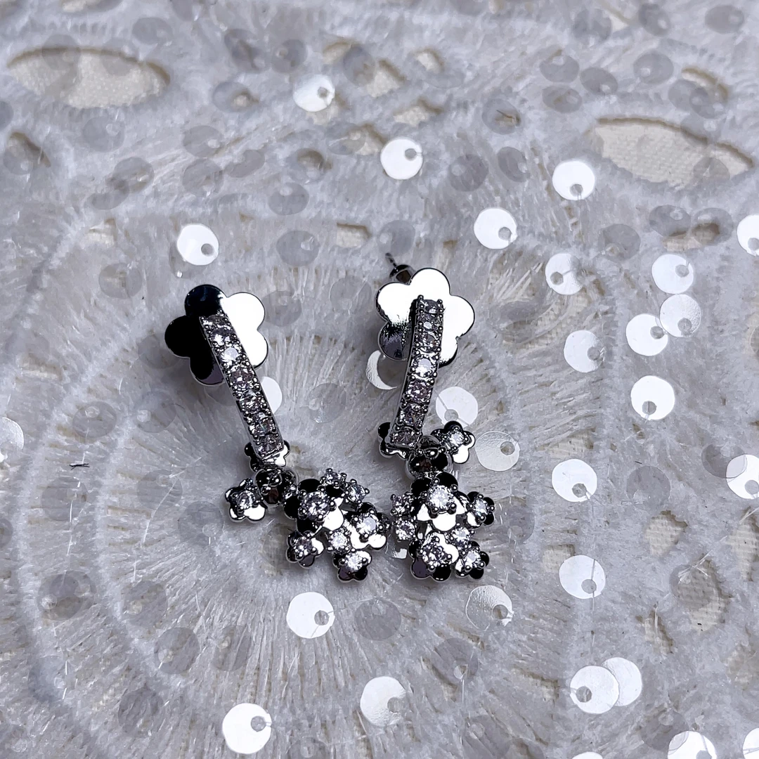 非金属树脂耳饰 E962闪亮小熊耳饰