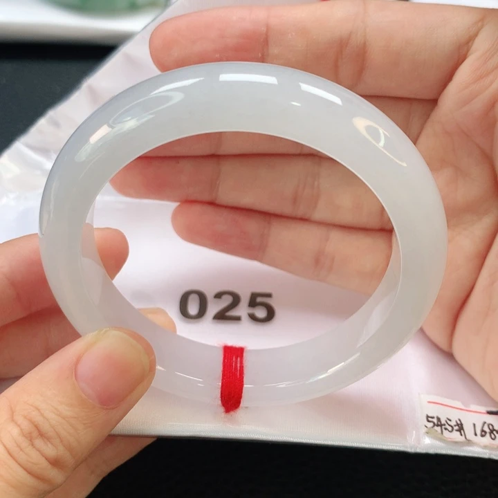 翡翠手镯未镶嵌翡翠54.5