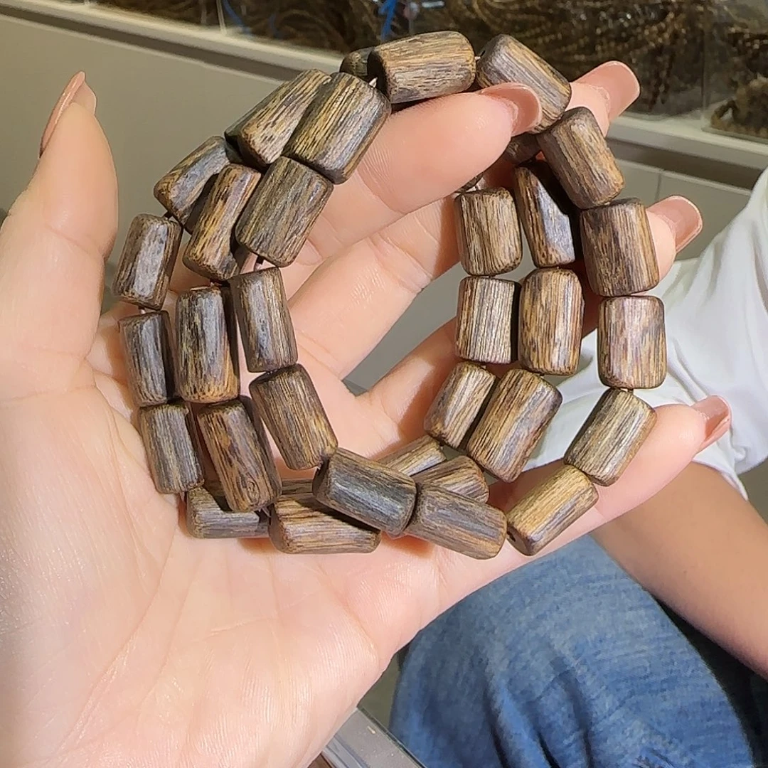 手串沉香海南白棋 1.0树心油10克单圈多样性发一件