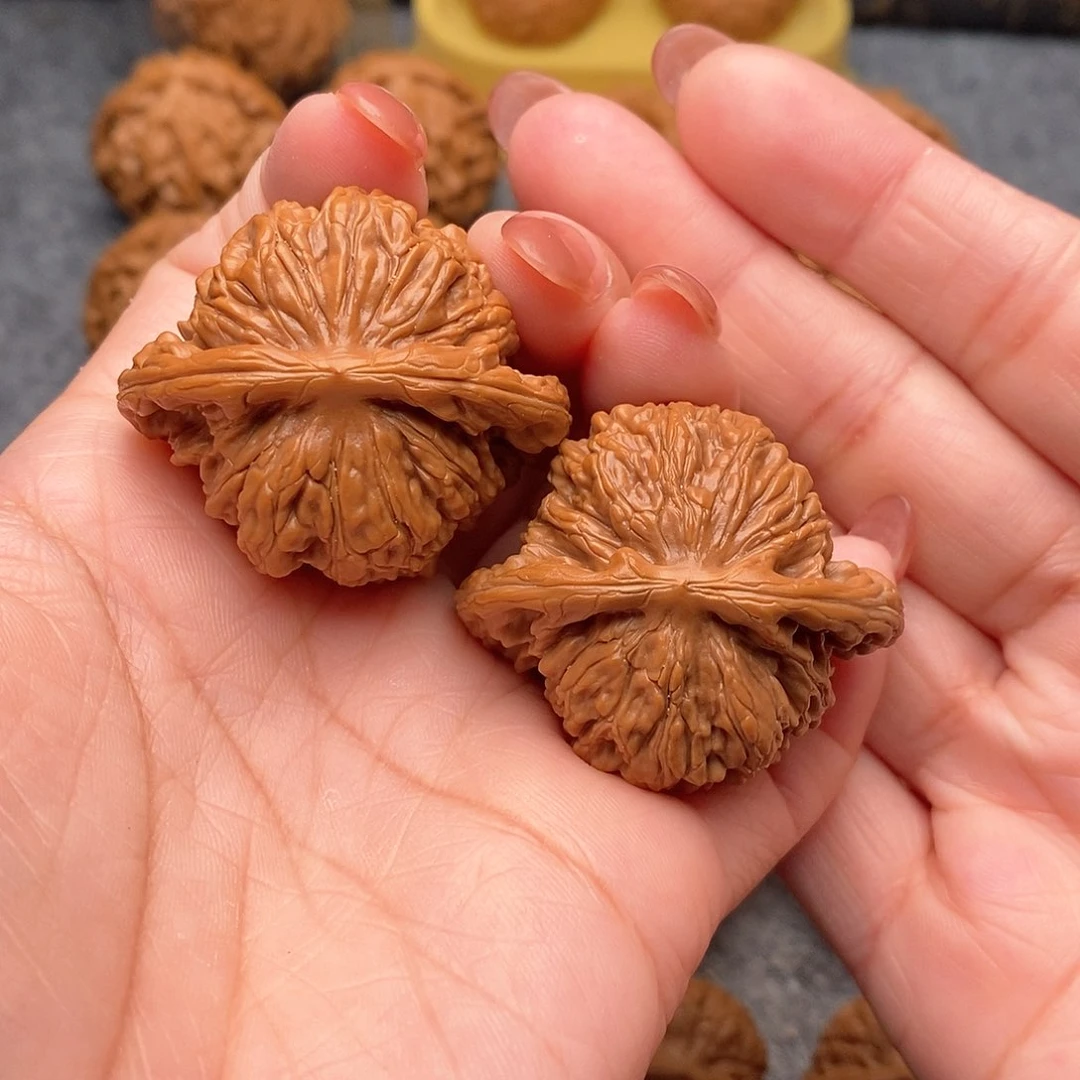 文玩核桃把件精品特价四座楼42