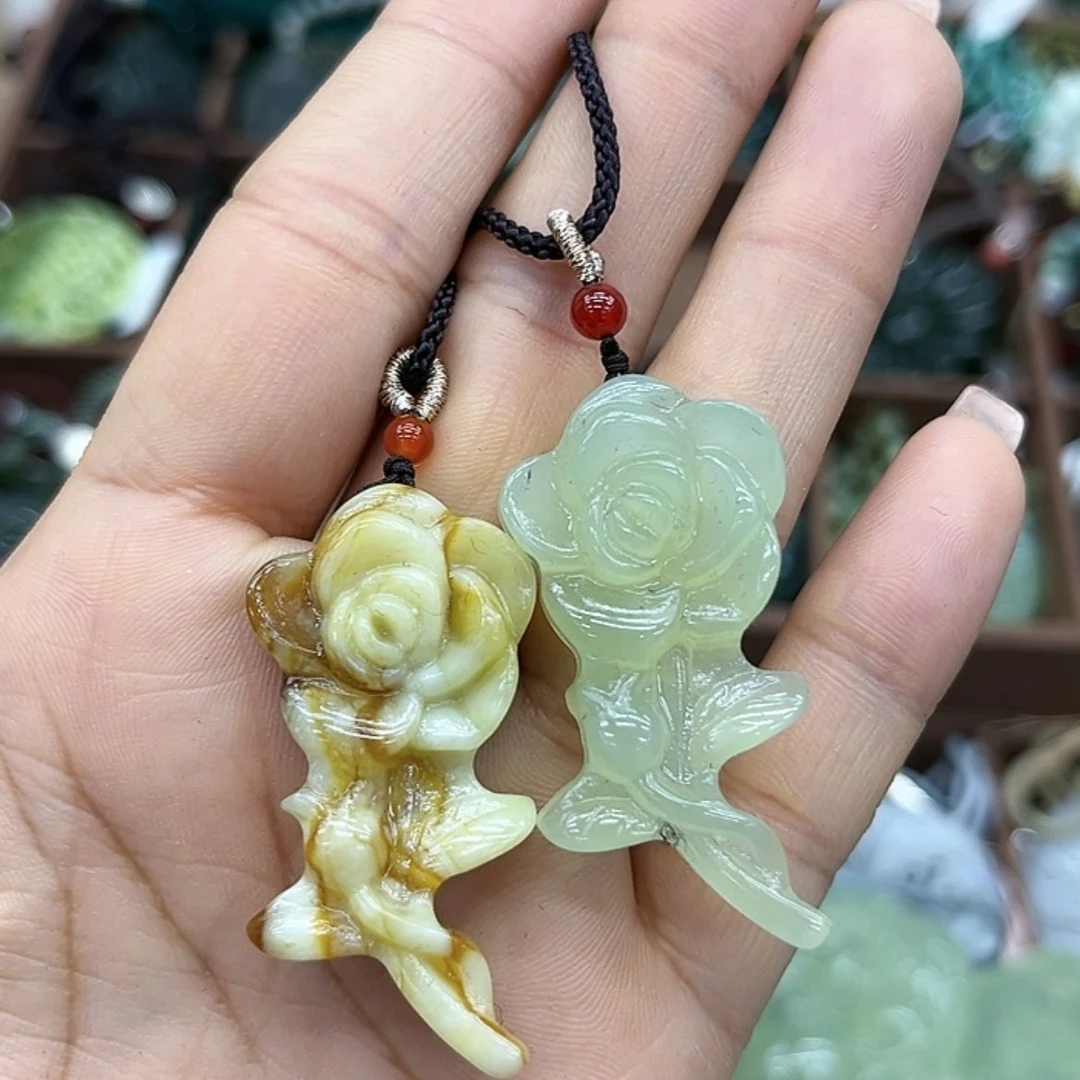 【闪购商品】蛇纹石玉未镶嵌颈饰多样发一