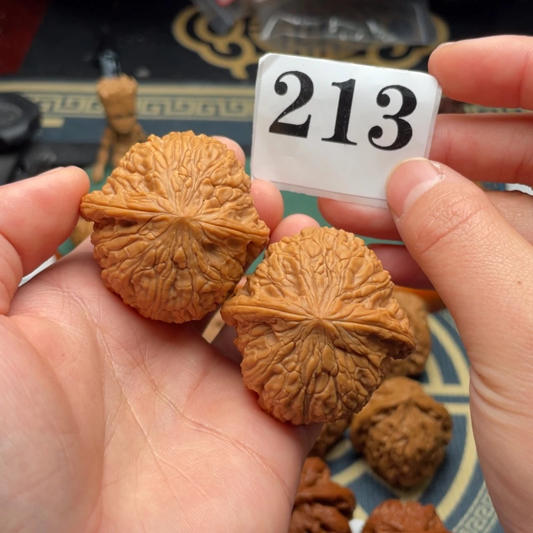 文玩核桃吊坠42全品泥鳅背49.4克213号