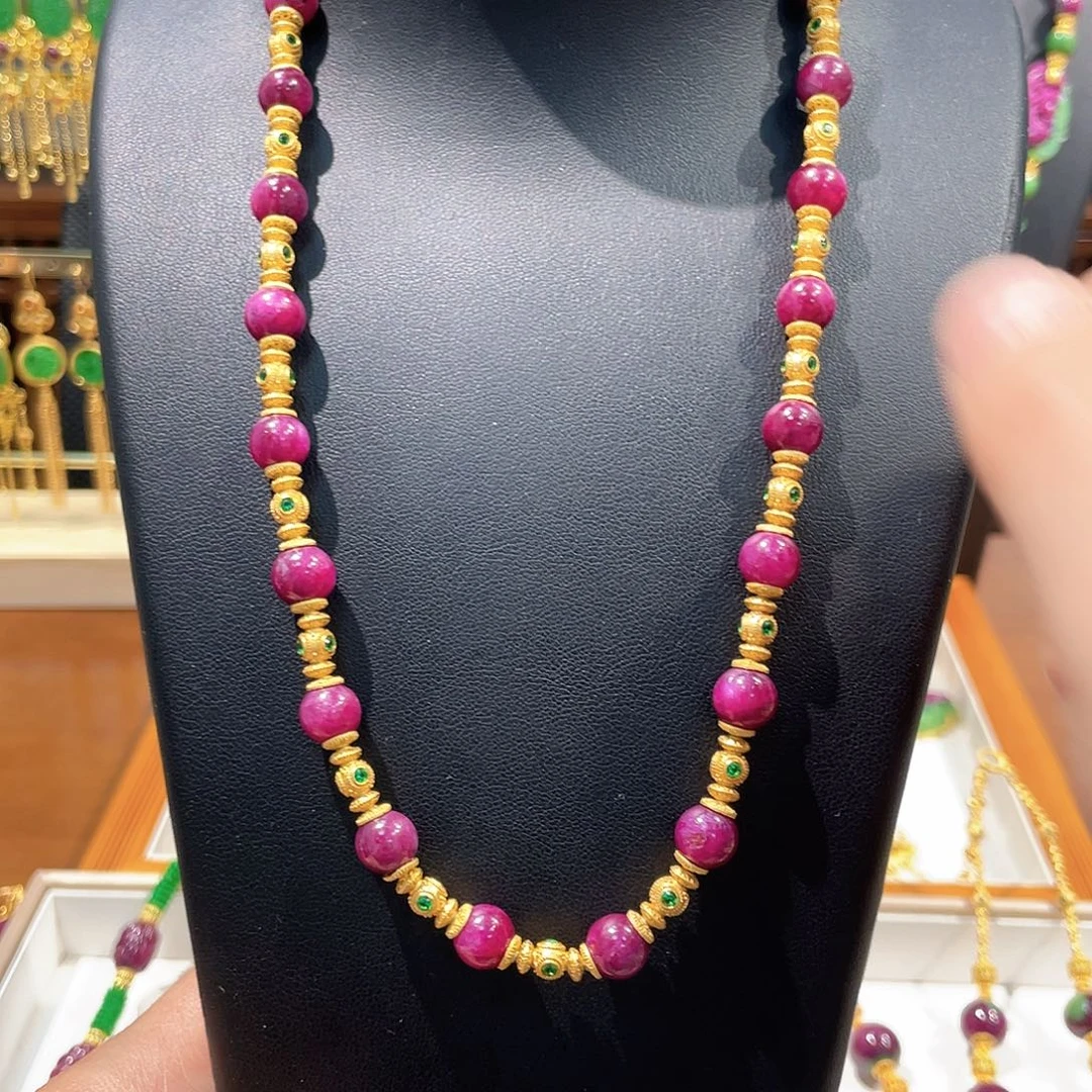 锦纶铁合金吊坠项链红宝