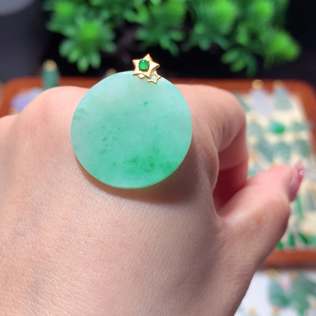 翡翠18K金镶嵌吊坠(不含链)