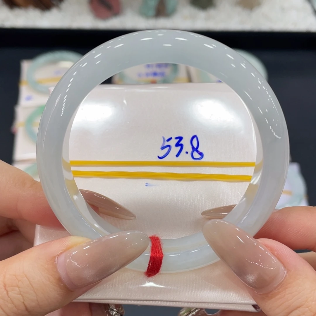 未镶嵌手镯翡翠缅甸天然翡翠手镯