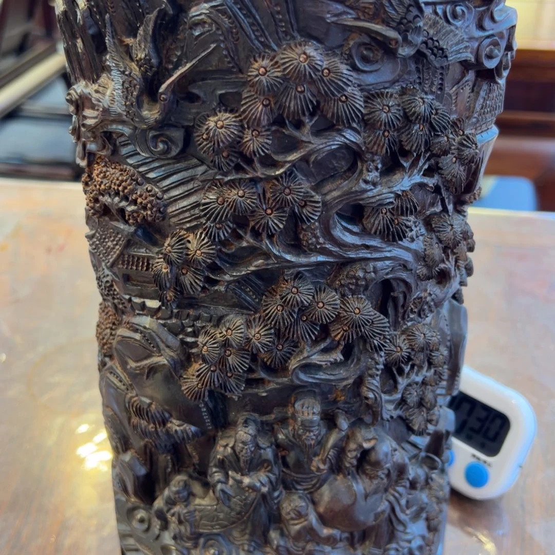 木阳****》小叶紫檀笔筒笔筒