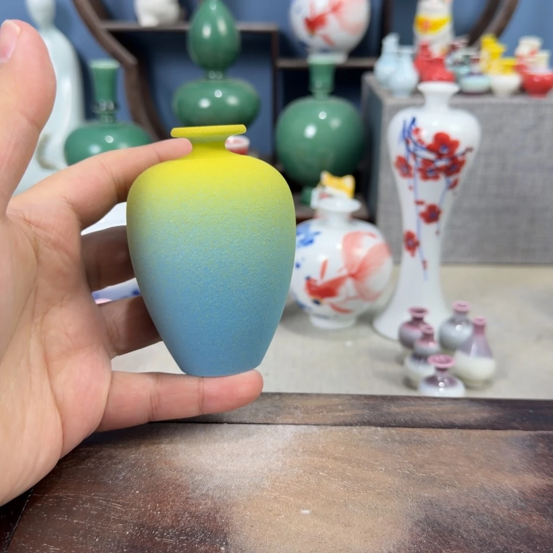 陶瓷手工小花器摆件