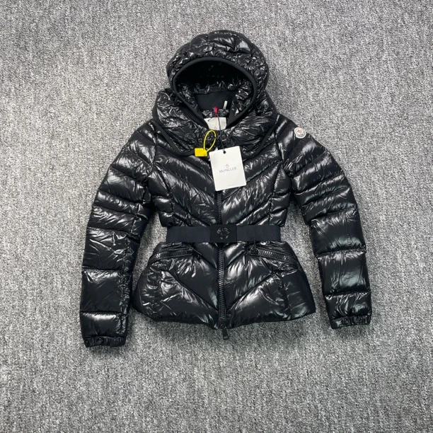 全新未使用 蒙口 5689/Moncler 连帽羽绒服外套/0码/全新带吊