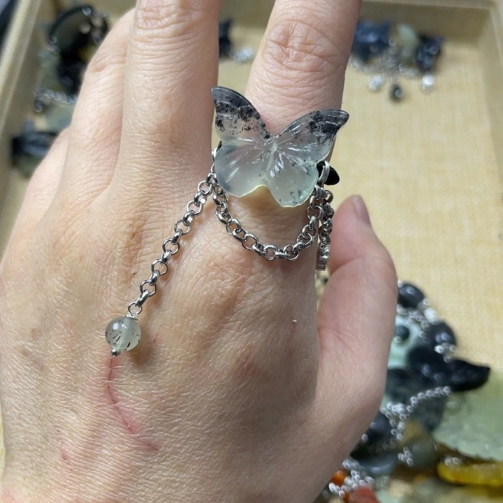 蛇纹石玉合金颈饰