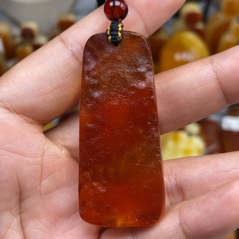 【闪购商品】琥珀颈饰未镶嵌