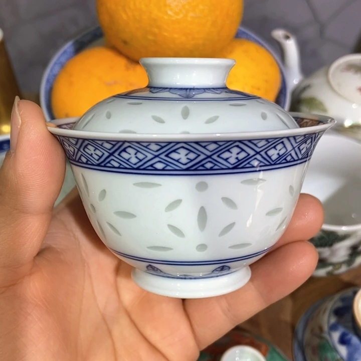 星*?陶瓷艺术品的设计